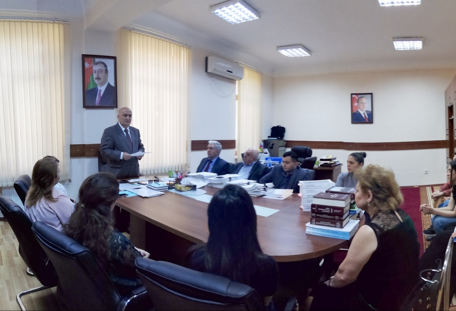 Dəyirmi masa: Heydər Əliyev və İmadəddin Nəsimi irsinin tanıdılması məsələləri