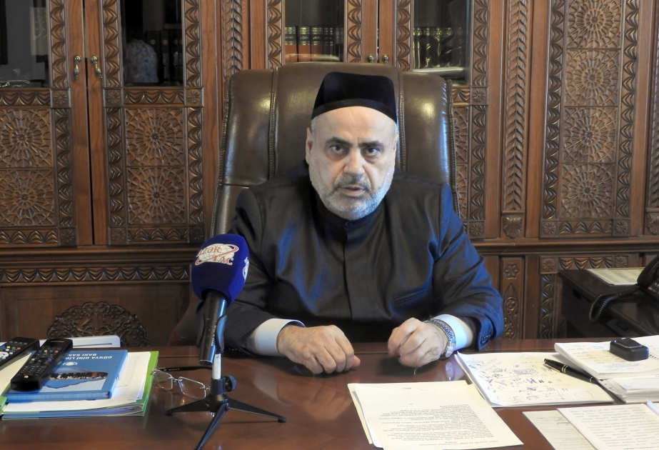 Şeyxülislam Allahşükür Paşazadə: Prezident İlham Əliyev bəşəriyyətin mənəvi ehtiyac duyduğu qlobal ideyalar irəli sürür