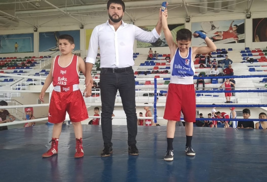 Yeniyetmə boksçular Balakəndə Ulu Öndərin xatirəsinə həsr olunan yarışda qüvvələrini sınayıblar