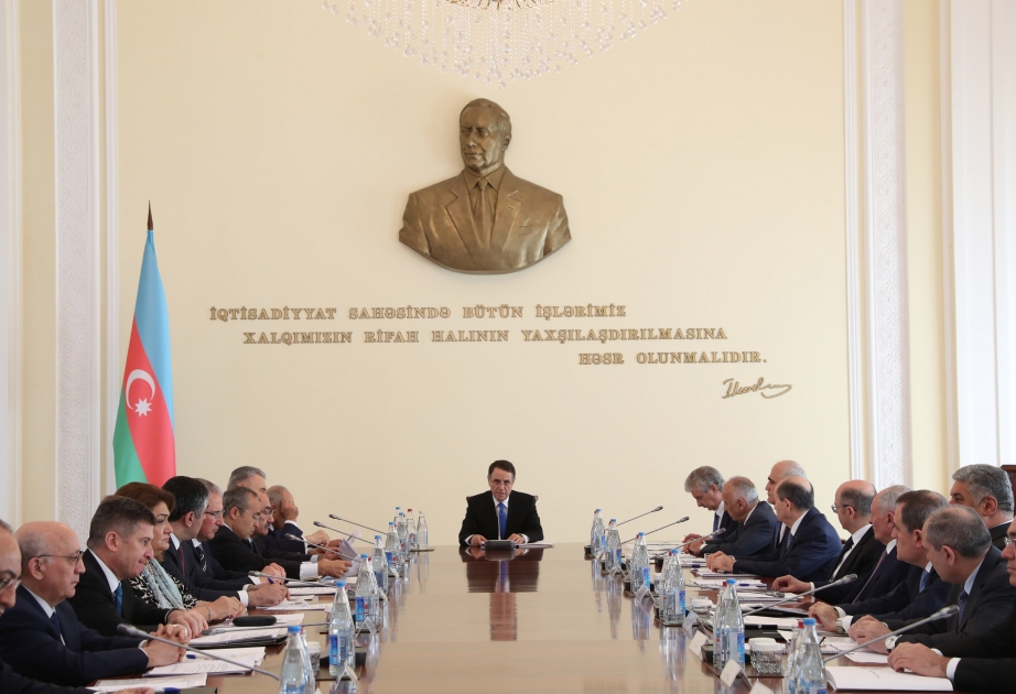 Nazirlər Kabinetinin növbəti iclası keçirilib