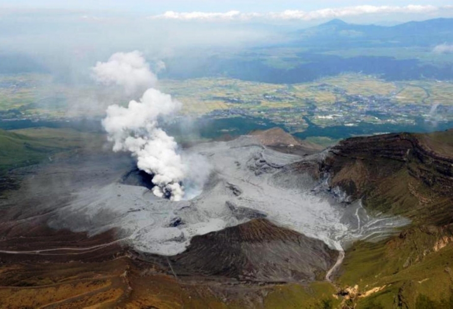 Yaponiyada Aso vulkanı növbəti dəfə püskürüb