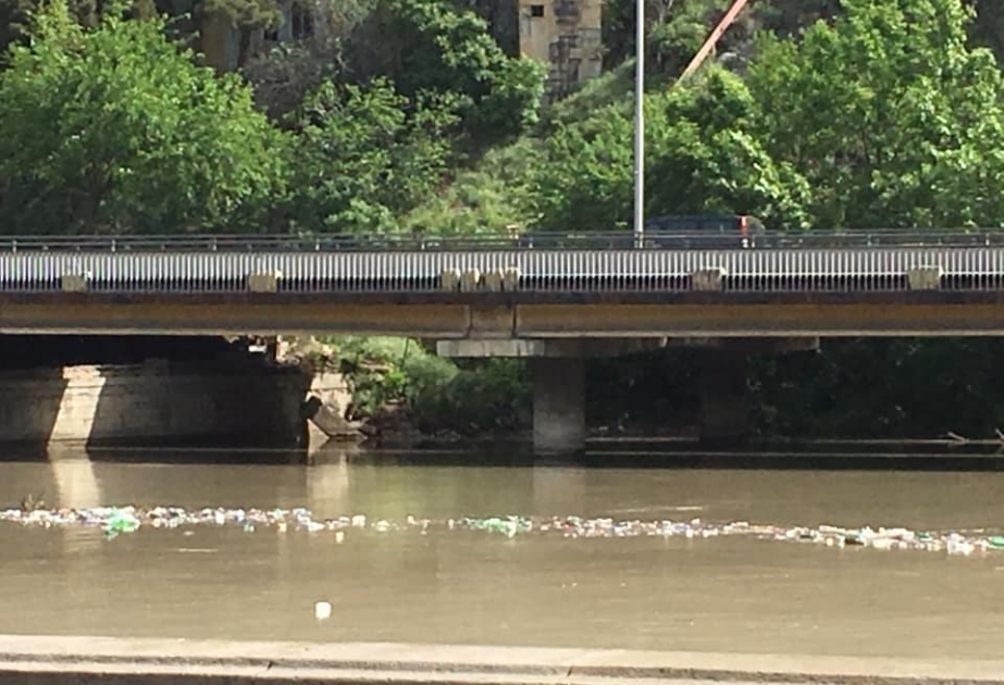 Tbilisi meriyası Kür çayının məişət tullantılarından təmizlənməsinə başlayıb