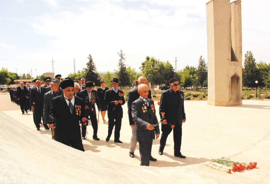 Qələbə bayramı muxtar respublikamızın şəhər və rayonlarında yüksək əhval-ruhiyyə ilə qeyd olunub