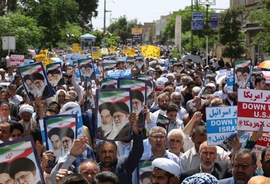 İranda hökuməti dəstəkləmək üçün kütləvi aksiyalar keçirilib