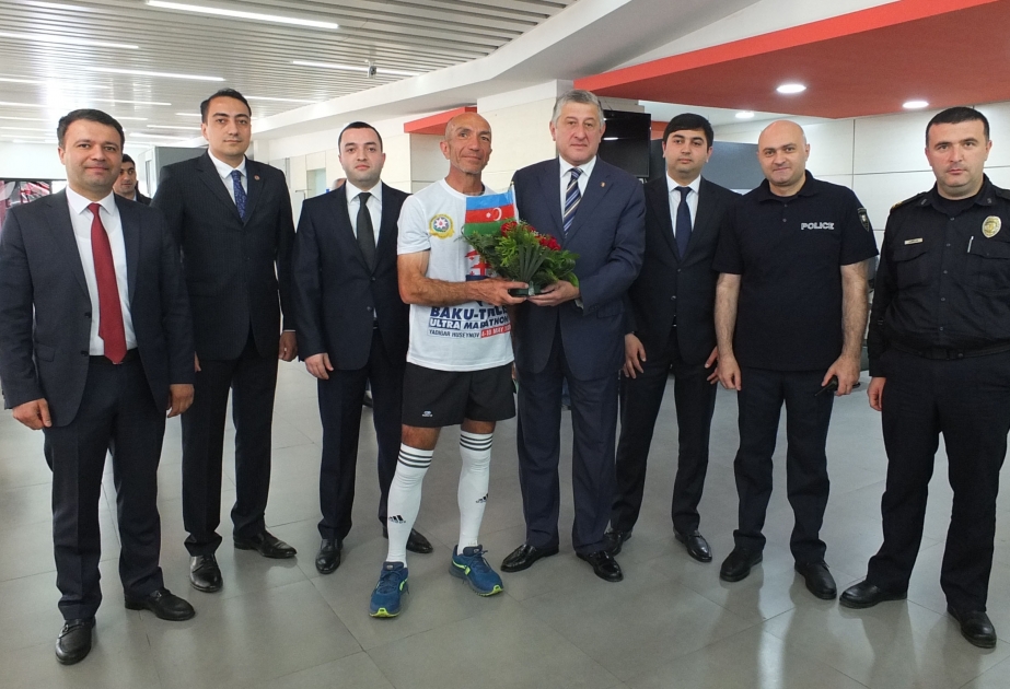 Azərbaycan-Gürcüstan sərhədində Bakı-Tbilisi Ultra Marafonu iştirakçısının qarşılanma mərasimi olub
