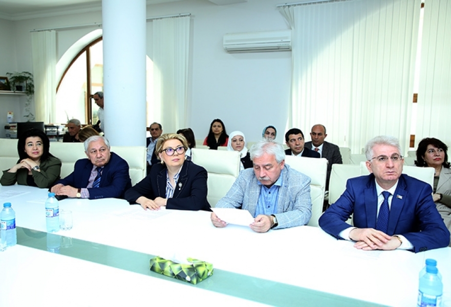 AMEA-nın İctimai Elmlər Bölməsinin iclasında bir sıra qərarlar qəbul olunub