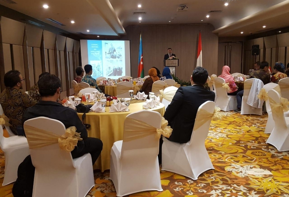 Ulu öndər Heydər Əliyevin anadan olmasının 96 illiyi münasibətilə Cakartada iftar süfrəsi təşkil edilib