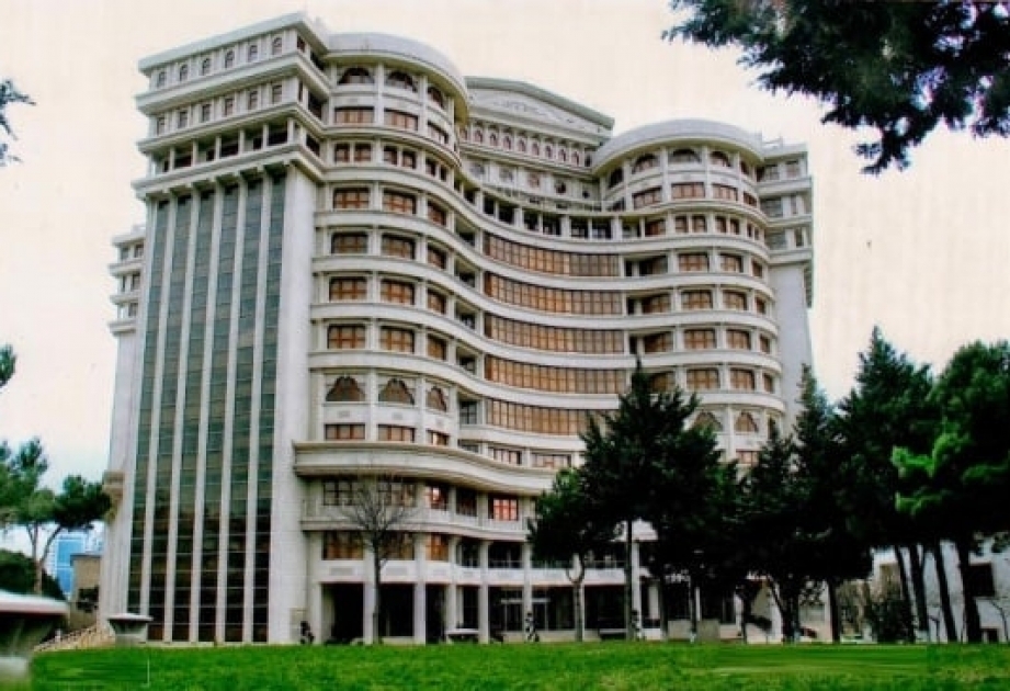 Tibb Universitetinin neyrocərrahlıq kafedrasının 50 illiyinə həsr olunmuş beynəlxalq konfrans işə başlayıb  YENİLƏNİB