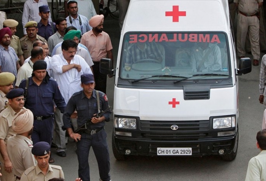 Hindistanda yol-nəqliyyat hadisəsi nəticəsində azı 14 nəfər həlak olub