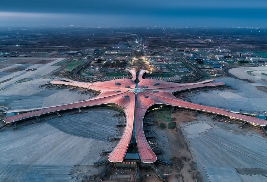 Beijing's new airport completes 1st passenger plane test flight