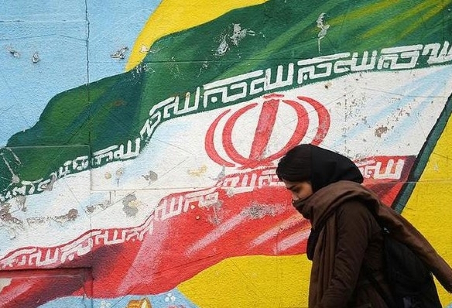 İranın qeyri-neft ixracı üzrə 40 milyard dollar gəlirinin 30 milyard dolları ölkəyə qayıtmayıb
