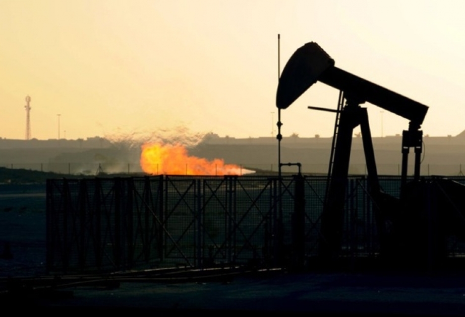 Ötən il qlobal miqyasda neft-qaz sektoruna 726 milyard dollar yönəldilib