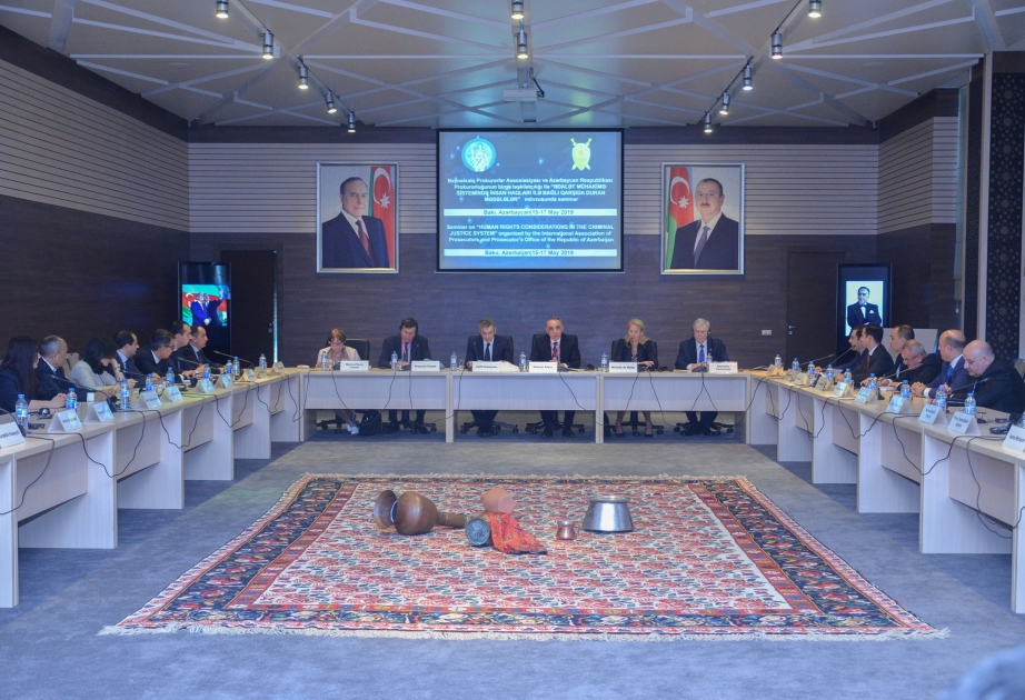 Bakıda ədalət mühakiməsi sistemində insan haqlarına dair beynəlxalq seminar işə başlayıb