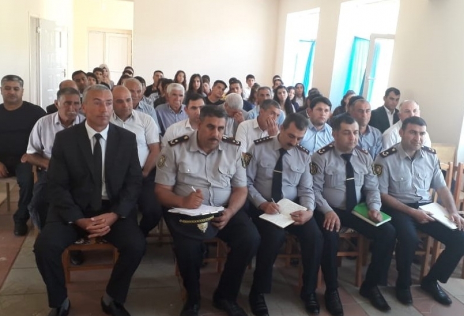 Cəlilabadda narkomaniya və erkən nikahlarla bağlı müzakirələr aparılıb