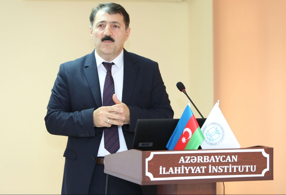 İlahiyyat İnstitutunda seminar: İslamda oruc ibadəti