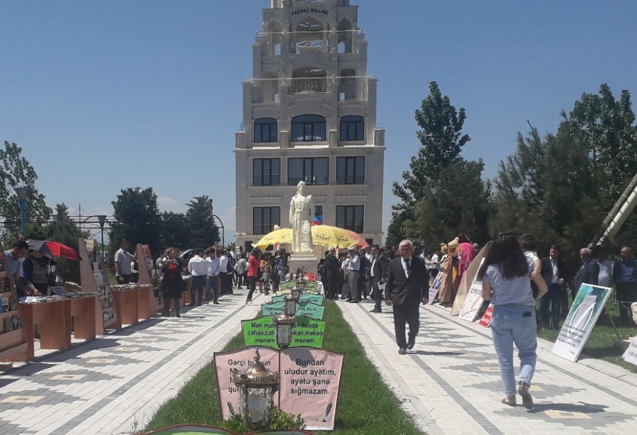 Xaçmazın ən çox kitab oxuyan sakinləri mükafatlandırılıb VİDEO