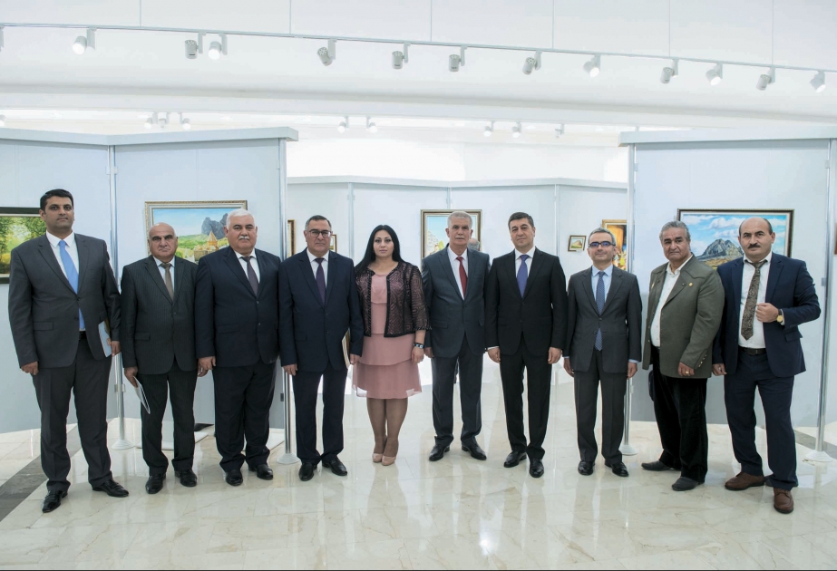 Naxçıvanda rəssam Həmzə Sadiqovun 70 illik yubiley sərgisi açılıb