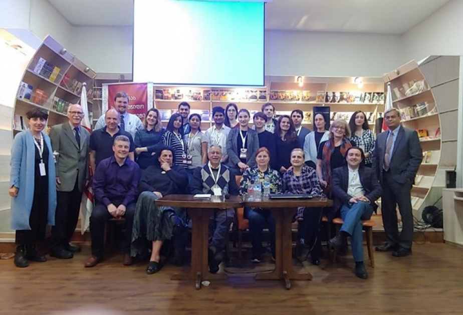 Tibb Universitetinin əməkdaşı Gürcüstanda keçirilən beynəlxalq simpoziumda məruzə ilə çıxış edib