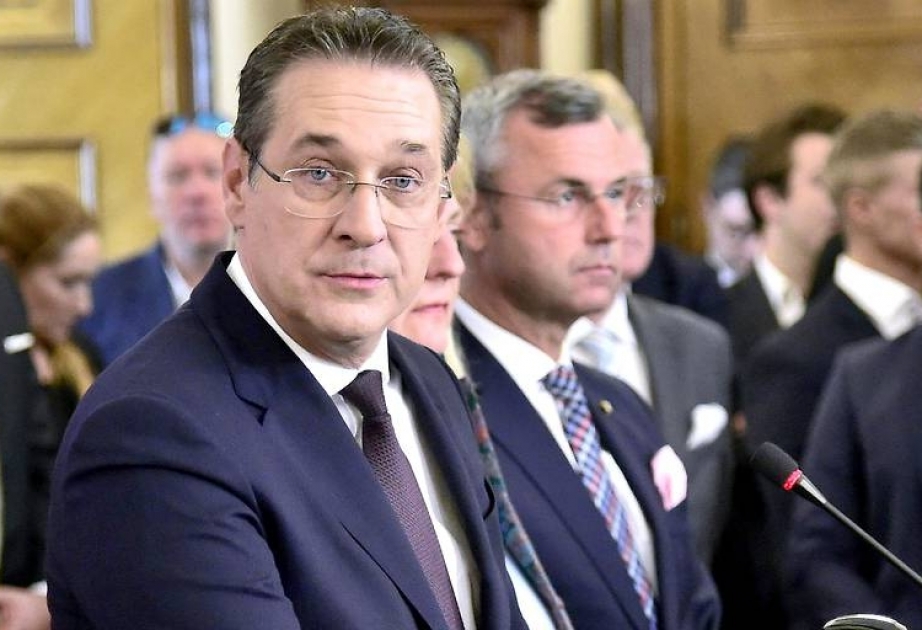 Avstriyanın vitse-kansleri Haynts-Kristian Ştraxe istefa verib