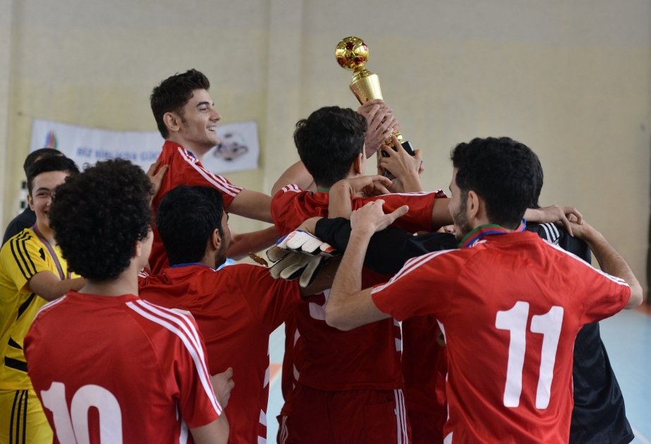 ®  Bakcell supports traditional futsal tournament among young persons with hearing impairments