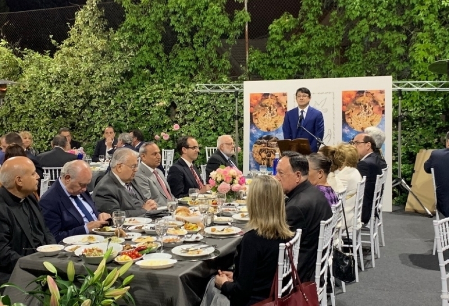 İspaniyada iftar süfrəsi təşkil edilib
