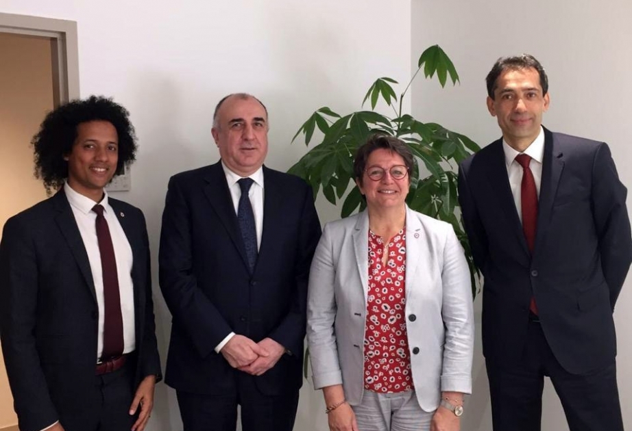 Les relations interparlementaires azerbaïdjano-françaises au menu des discussions