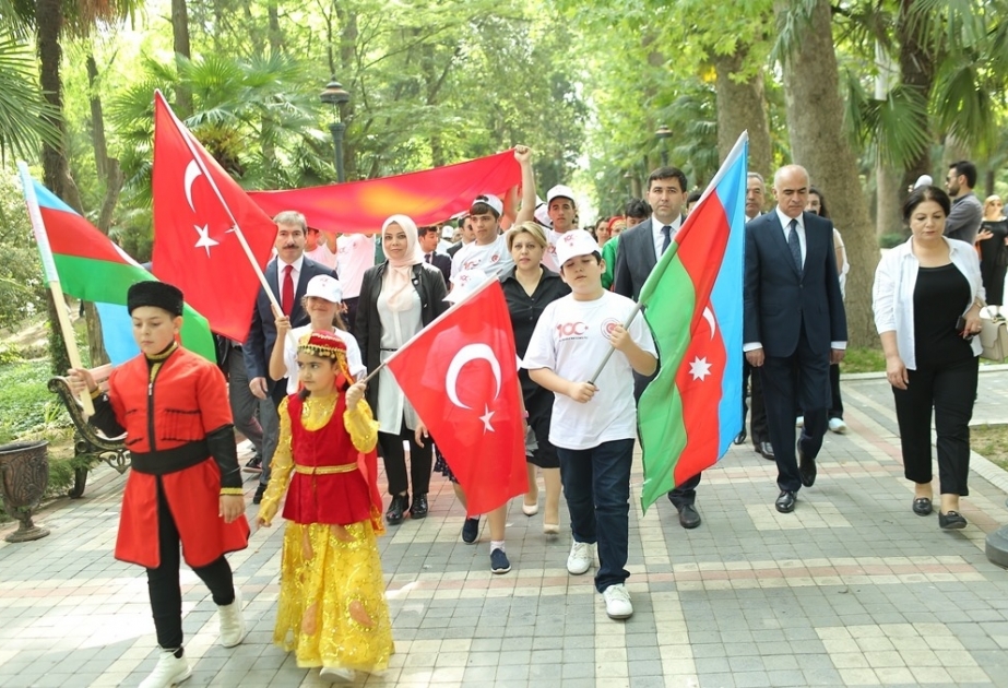 Türkiyənin gənclik və idman bayramı Gəncədə də qeyd edilib