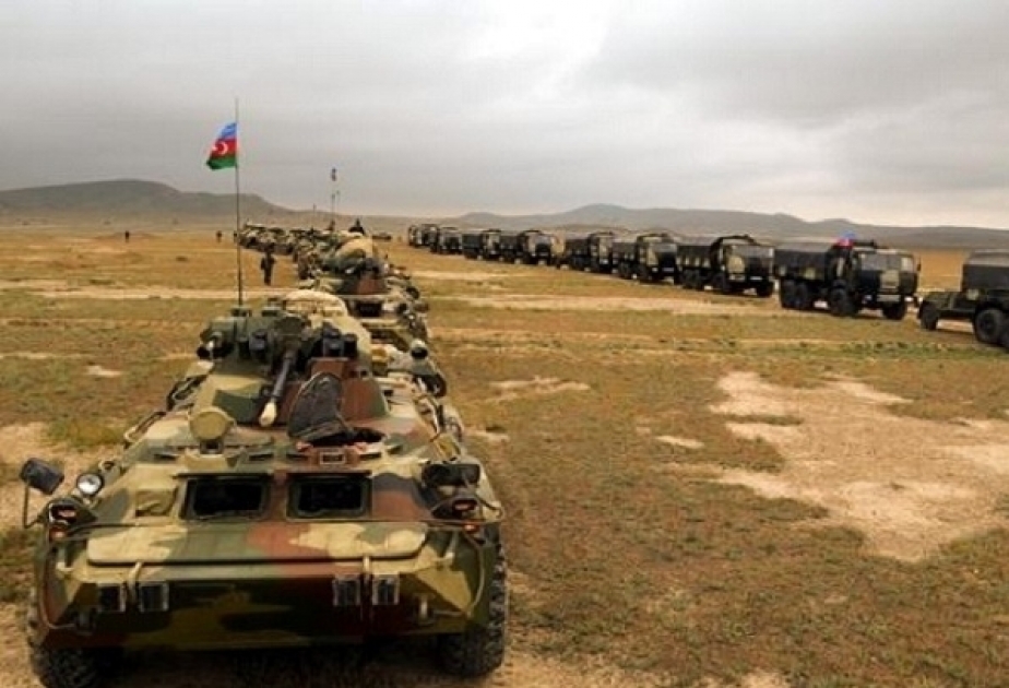 بدء تدريبات تكتيكية قتالية واسعة النطاق للجيش الأذربيجاني