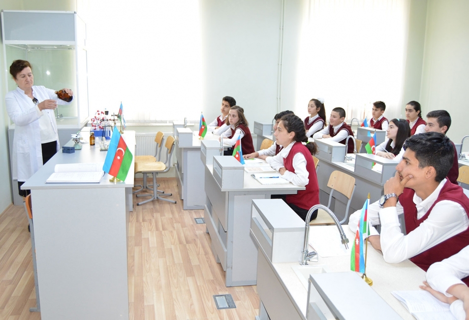 Təhsil Nazirliyinin “Məktəbimizdə” fotorubrikası yenilənir