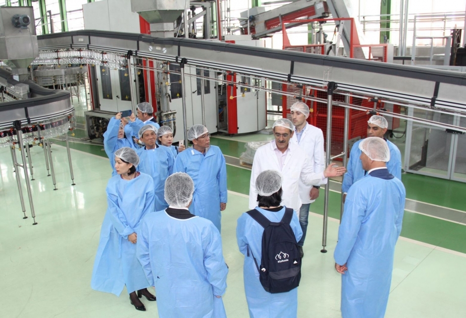 Delegación vietnamita se sorprende por el potencial turístico del distrito de Gabalá