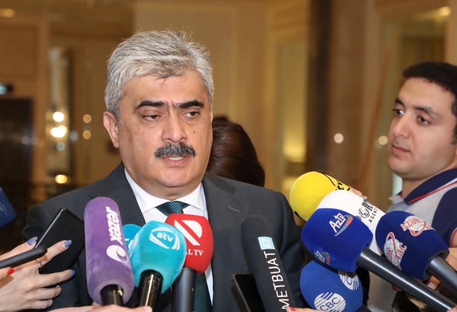 Nazir: Məqsəd xarici dövlət borcunu daha çox milli valyutada olan dövlət borcu ilə əvəzləməkdir VİDEO