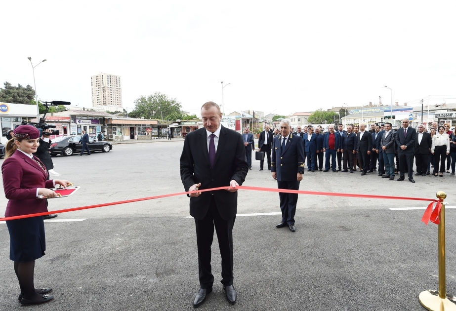 Präsident Ilham Aliyev weiht Bahnhof Sabuntschu ein VIDEO