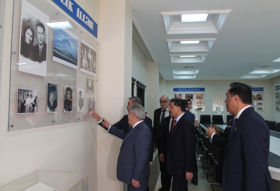 Milli Məclisin deputatları Özbəkistanda Heydər Əliyev adına Azərbaycan Mədəniyyət Mərkəzində olublar