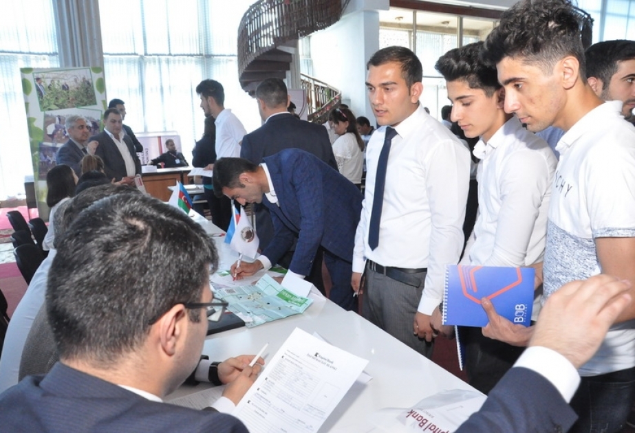 Lənkəran Dövlət Universitetində “Açıq qapı günü” və “Məzun yarmarkası” keçirilir