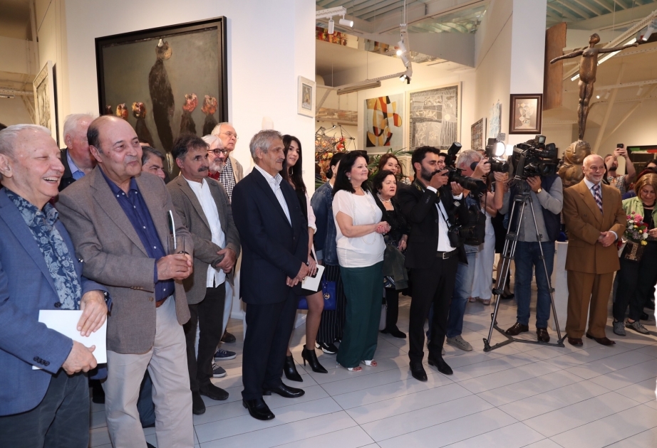 Bakú acoge una exposición dedicada a las mujeres