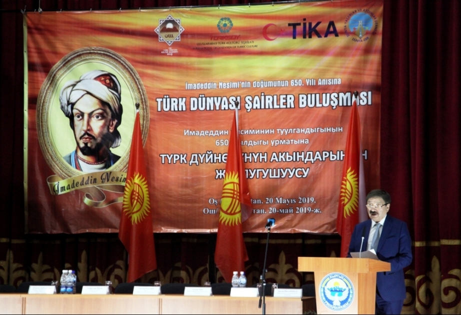 Qırğızıstanda poeziya gecəsində Azərbaycan şairləri də iştirak edib