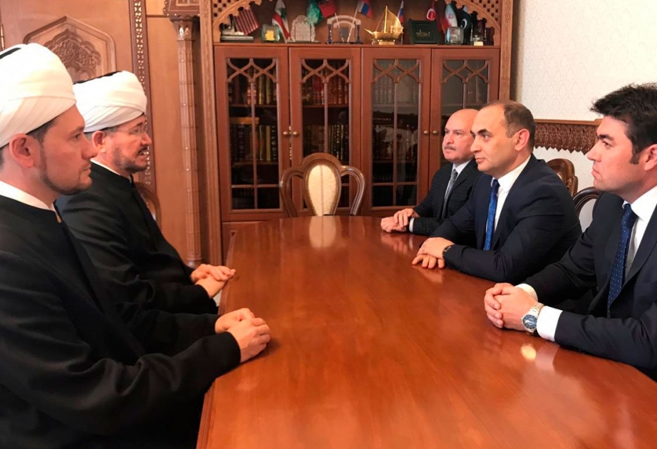 İlahiyyat İnstitutu əməkdaşlıq əlaqələrini genişləndirir
