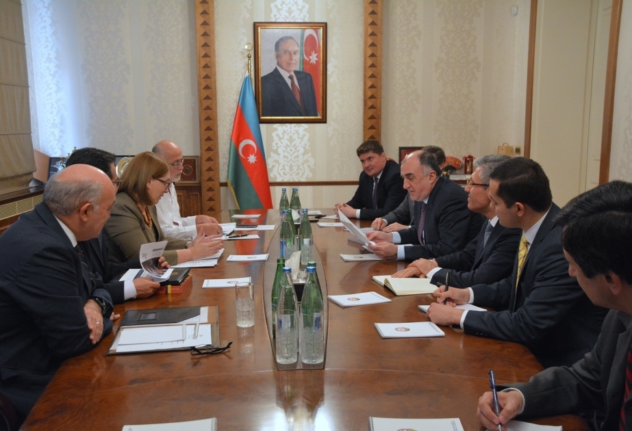 Se presenta al canciller azerbaiyano un documento confirmado la entrada de Azerbaiyán a la Alianza del Pacífico como observador