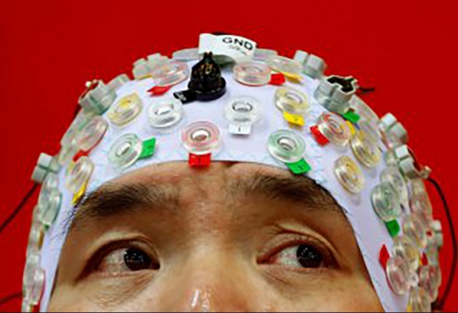 DARPA создаст шлем для управления дронами нейронной активностью