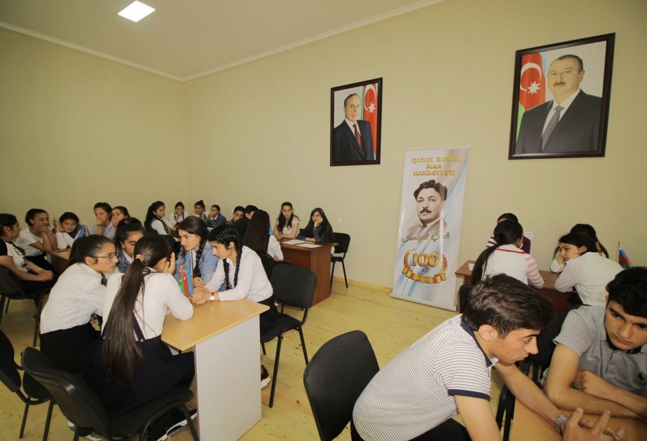 Qazaxda İsmayıl Şıxlının 100 illik yubileyinə həsr olunan bilik yarışı keçirilib
