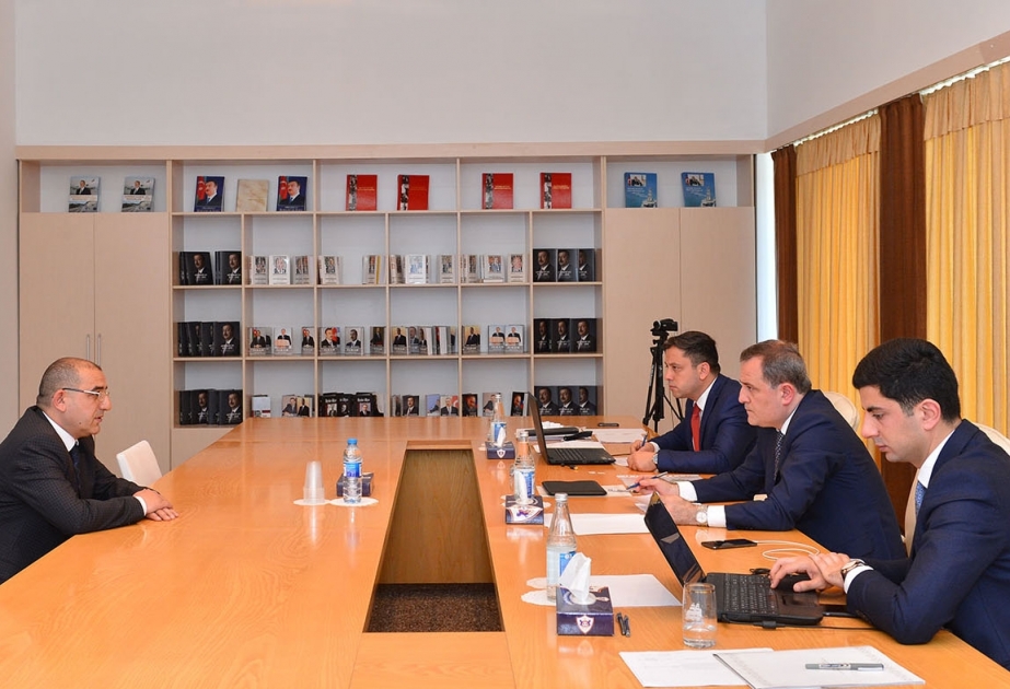 Təhsil naziri Ağstafa şəhərində vətəndaşları qəbul edib