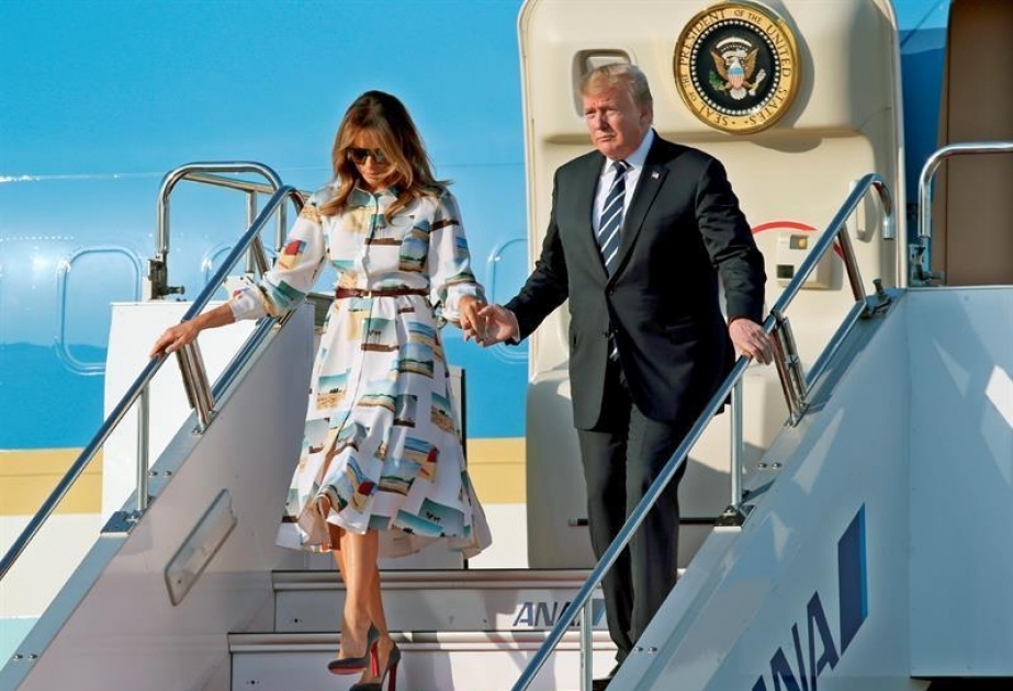 Trump llega a Japón para realizar una visita oficial que durará cuatro días