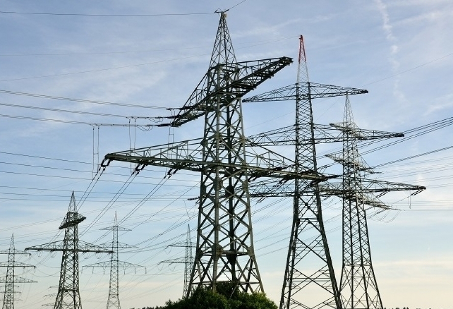 Azerbaiyán, Georgia y Rusia establecen una red eléctrica conjunta