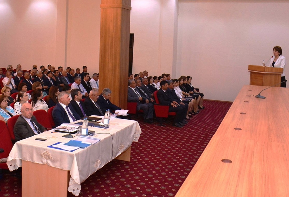Salyan, Neftçala və Biləsuvar rayonlarının təhsil işçiləri ilə görüş