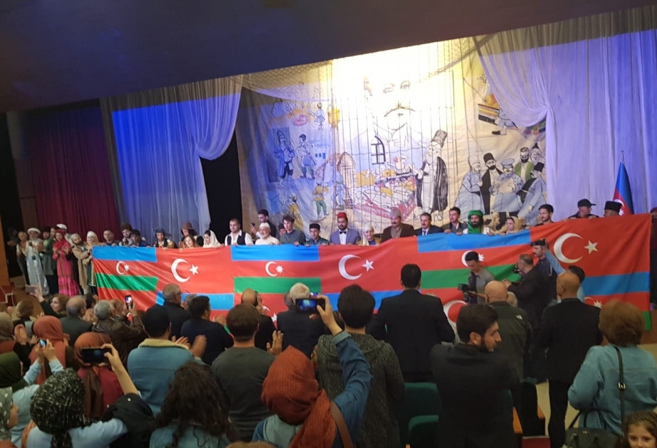 Naxçıvan Dövlət Musiqili Dram Teatrı Türkiyədə qastrolda olub