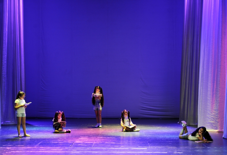 Gənc Tamaşaçılar Teatrında növbəti tədbir - “Nağılların rəng dünyası”