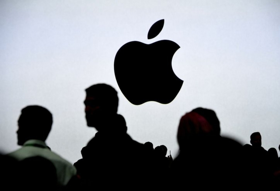 Apple обвиняют в продаже данных пользователей iTunes