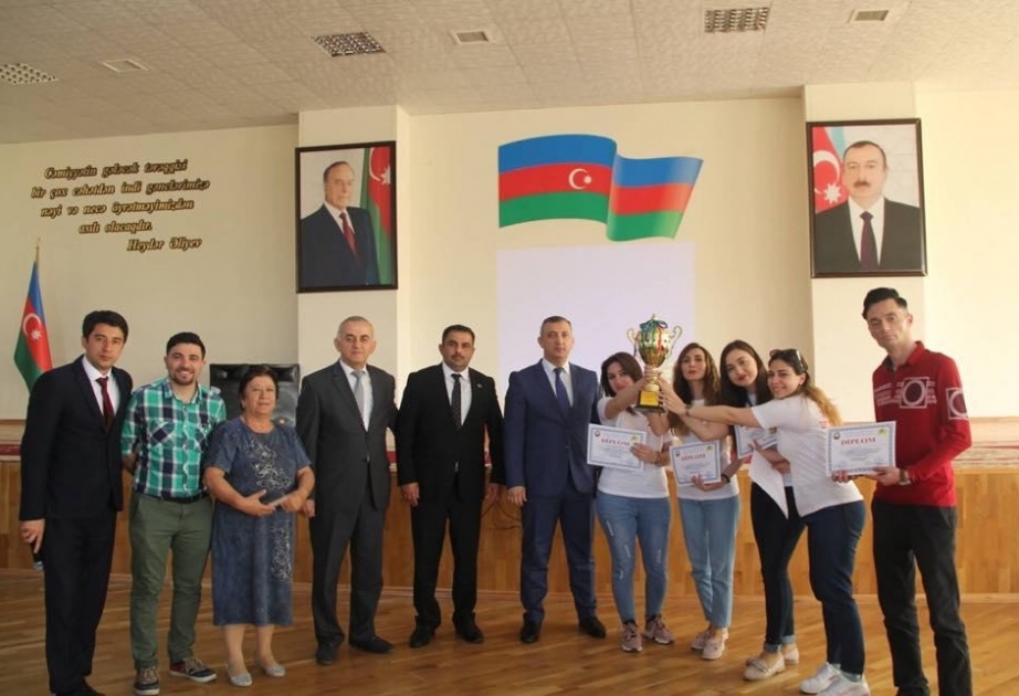 Xəzər rayonunda gənc müəllimlər arasında bilik yarışı keçirilib