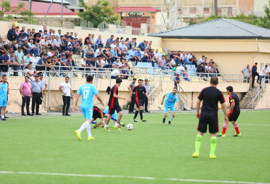 Oğuzda futbol üzrə rayon birinciliyində 14 komanda mübarizə aparır
