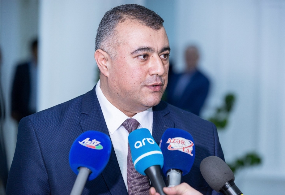 Vüqar Hüseynov: Kənd təsərrüfatı texnikası bazarı tam liberallaşdırılıb